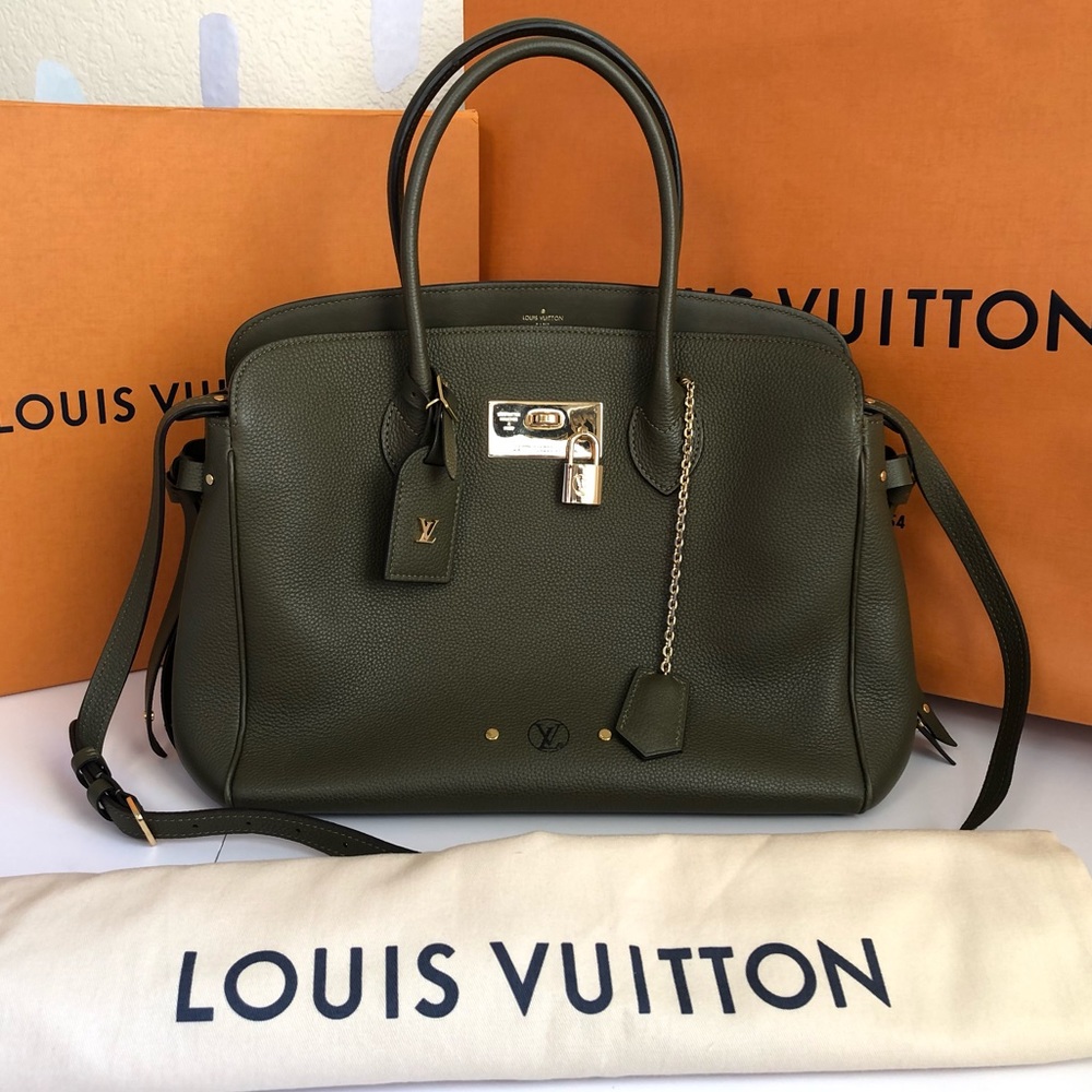 SOLD New Condition Louis Vuitton Veau Nuage MM Laurel Green